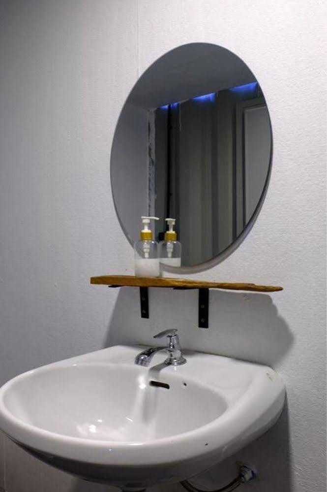 Oyo 673 Nice Sleep Box Hotel Чиангмай Экстерьер фото
